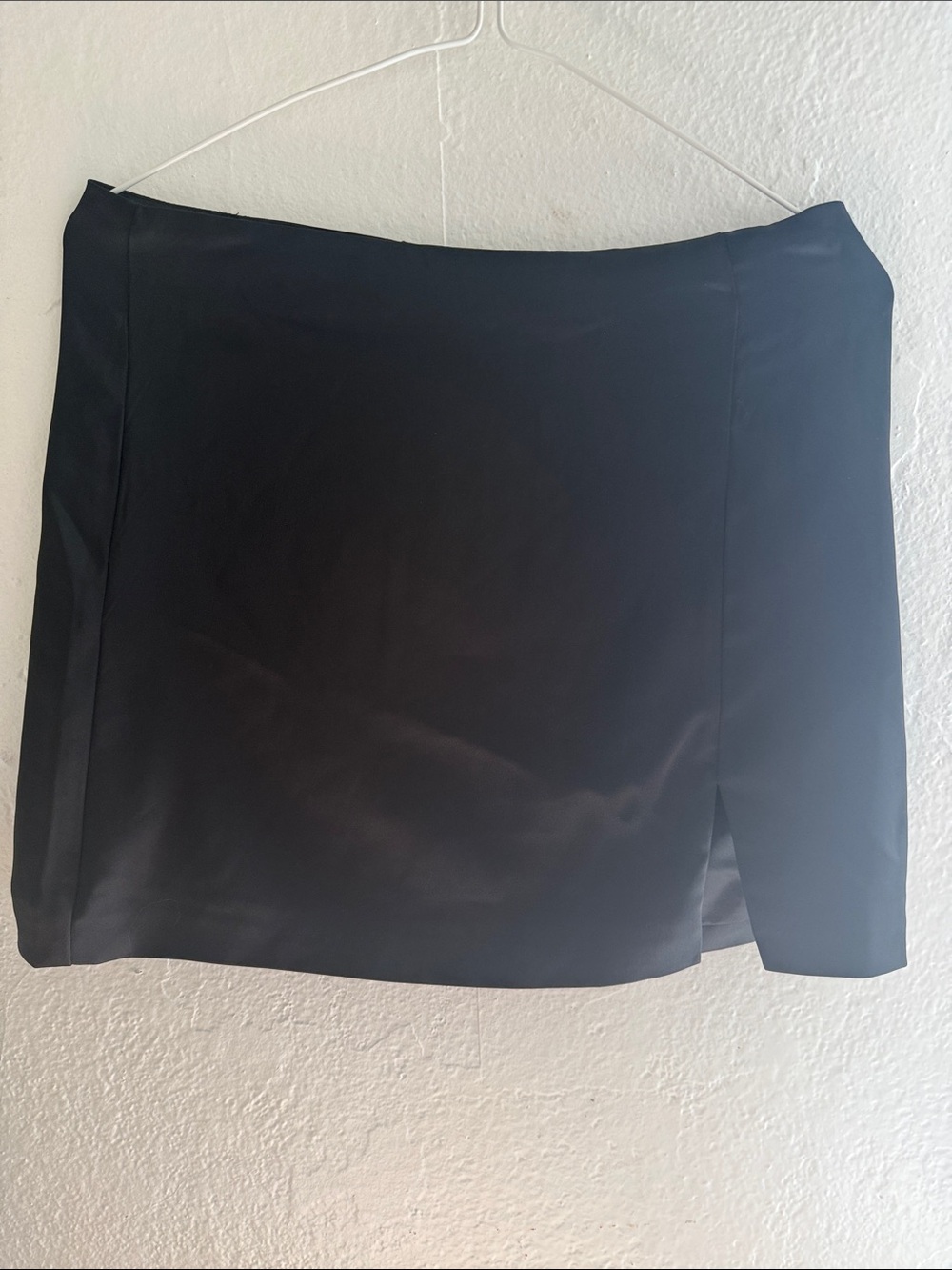 wild fable Black Mini Skirt with Front Slit